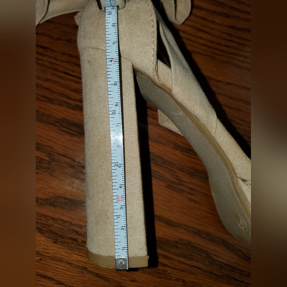 Wild Diva Heels ✨️ - Picture 9 of 11